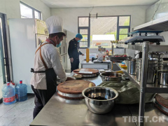 拉萨：全方位守护市场平安防地